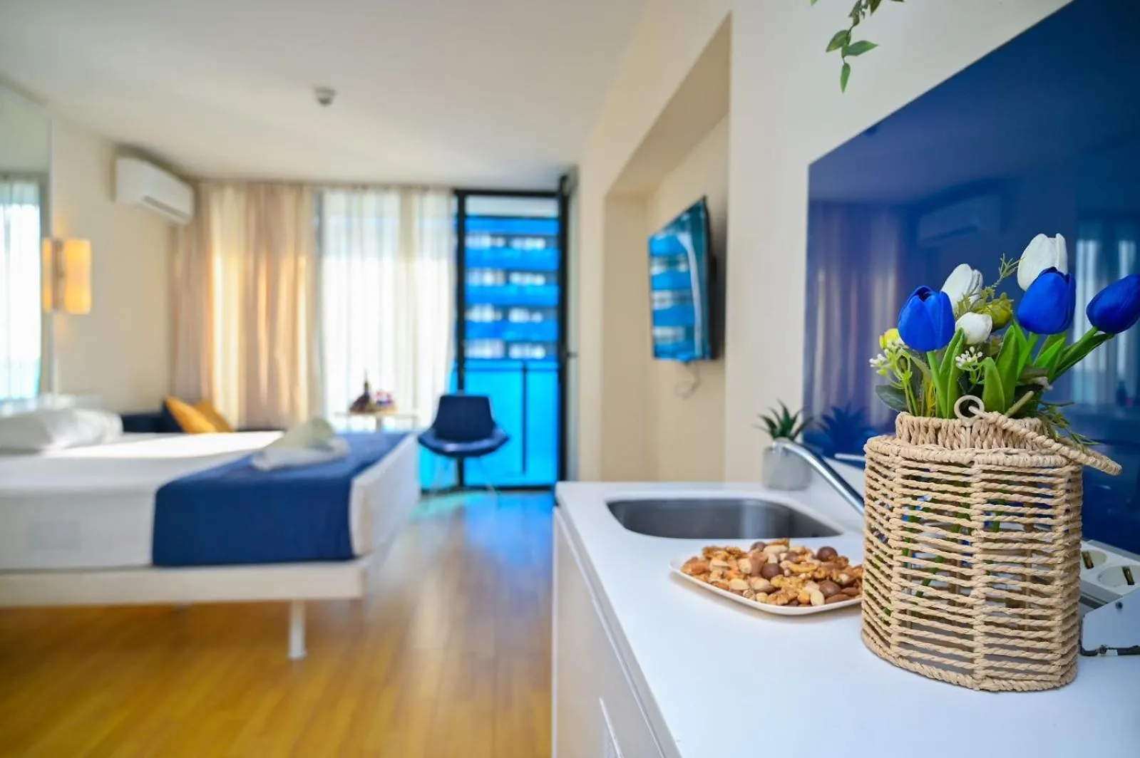 Black Sea View Room Angisa Apartment