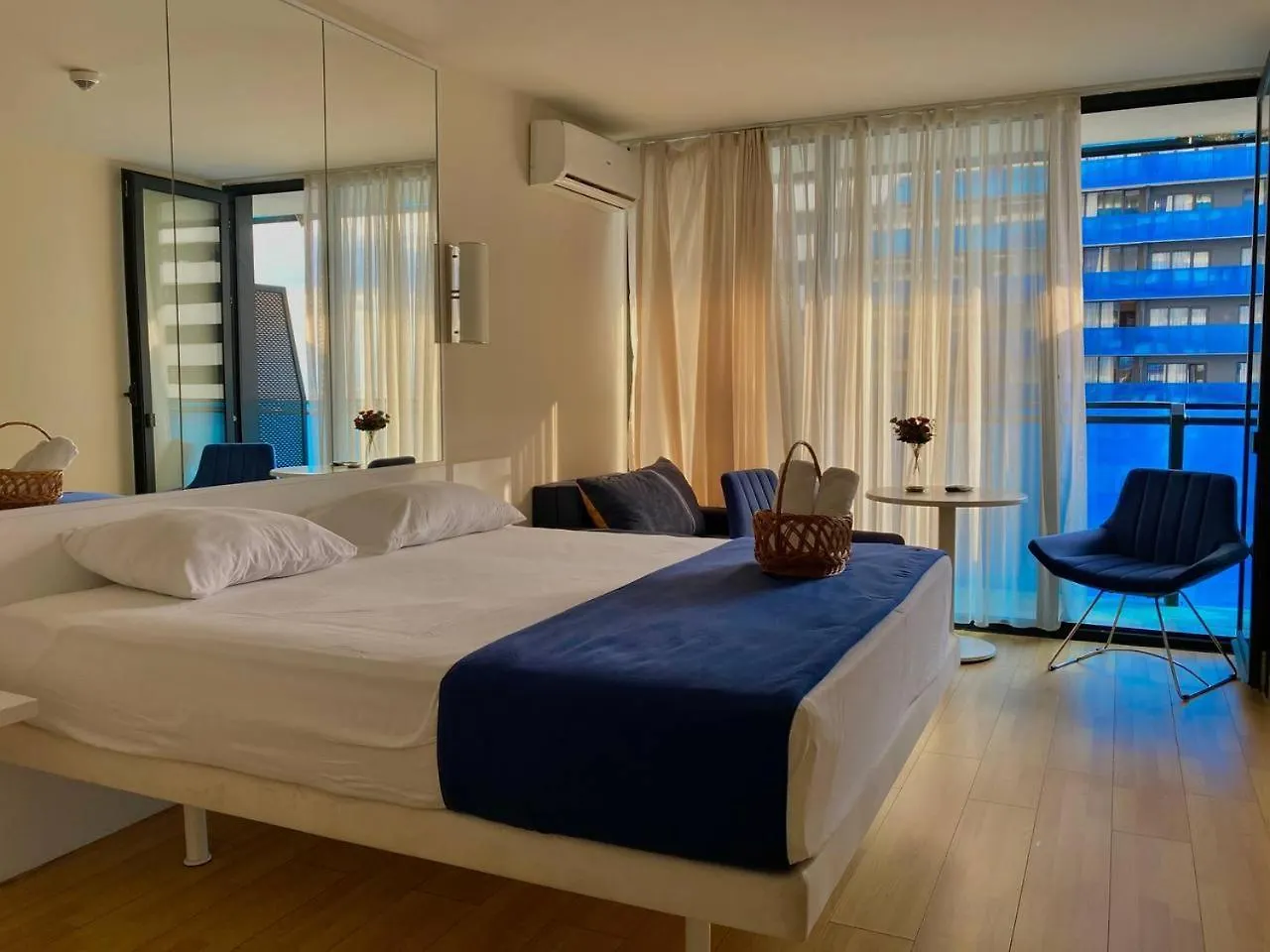 Apartment Black Sea View Room Angisa